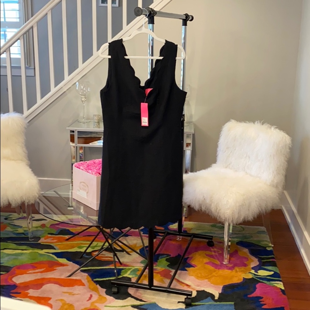 Lilly Pulitzer navy dress